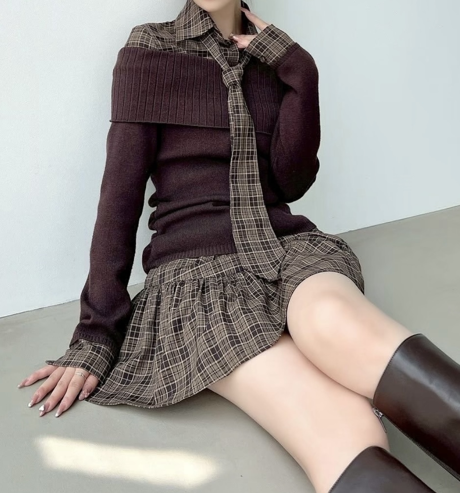 RESEXXY シャツレイヤードニットトップス チェックミニフレアスカート RESEXXY シャツレイヤードニットトップス チェックフレアミニスカート