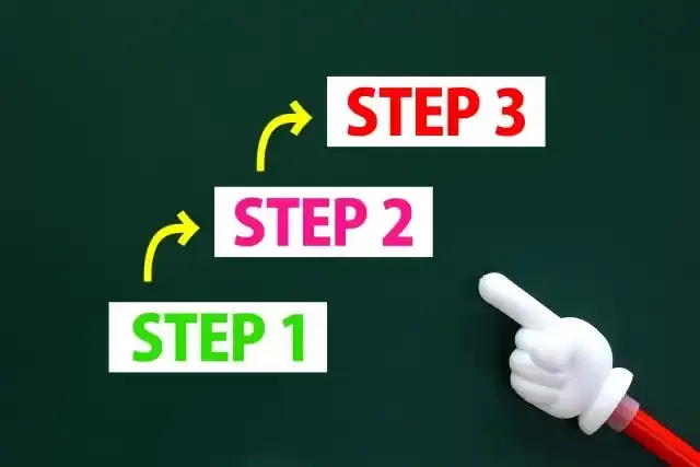 ステップアップをしていく　STEP　指差し　イメージ素材