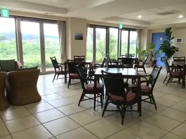 老人ホームのロビー