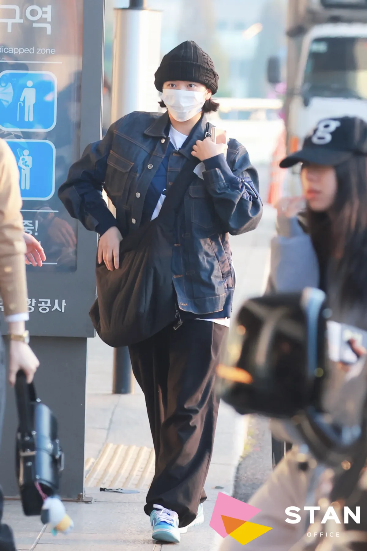 TWICE シュシュ　ナヨン　ツウィ　ダヒョン　ジヒョ 　　　　　　　ジョンヨン TWICE ナヨン ジョンヨン ジヒョ ツウィ