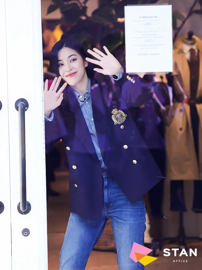 GOLD - Itzy Official Store