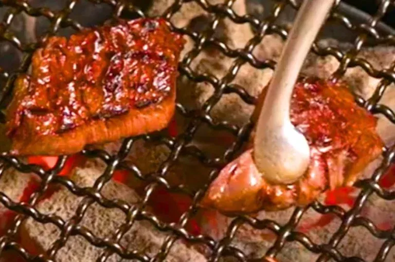 ハラミを焼くイメージ