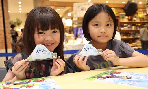 こっこ 絵本ラック Kolmio(コルミオ) 幅60cm 2色対応の通販情報 - 家具通販の