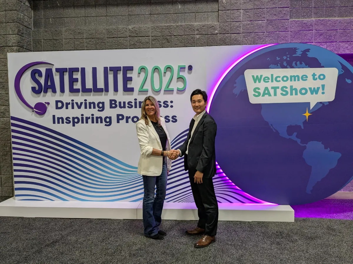 NEWS | ワープスペース、Sidus Spaceと先進的な宇宙光通信技術の開発に