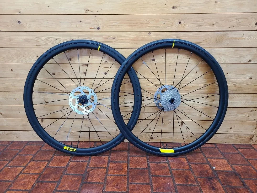 専用)Bontrager Affinity TLRDisc タイヤスプロケット