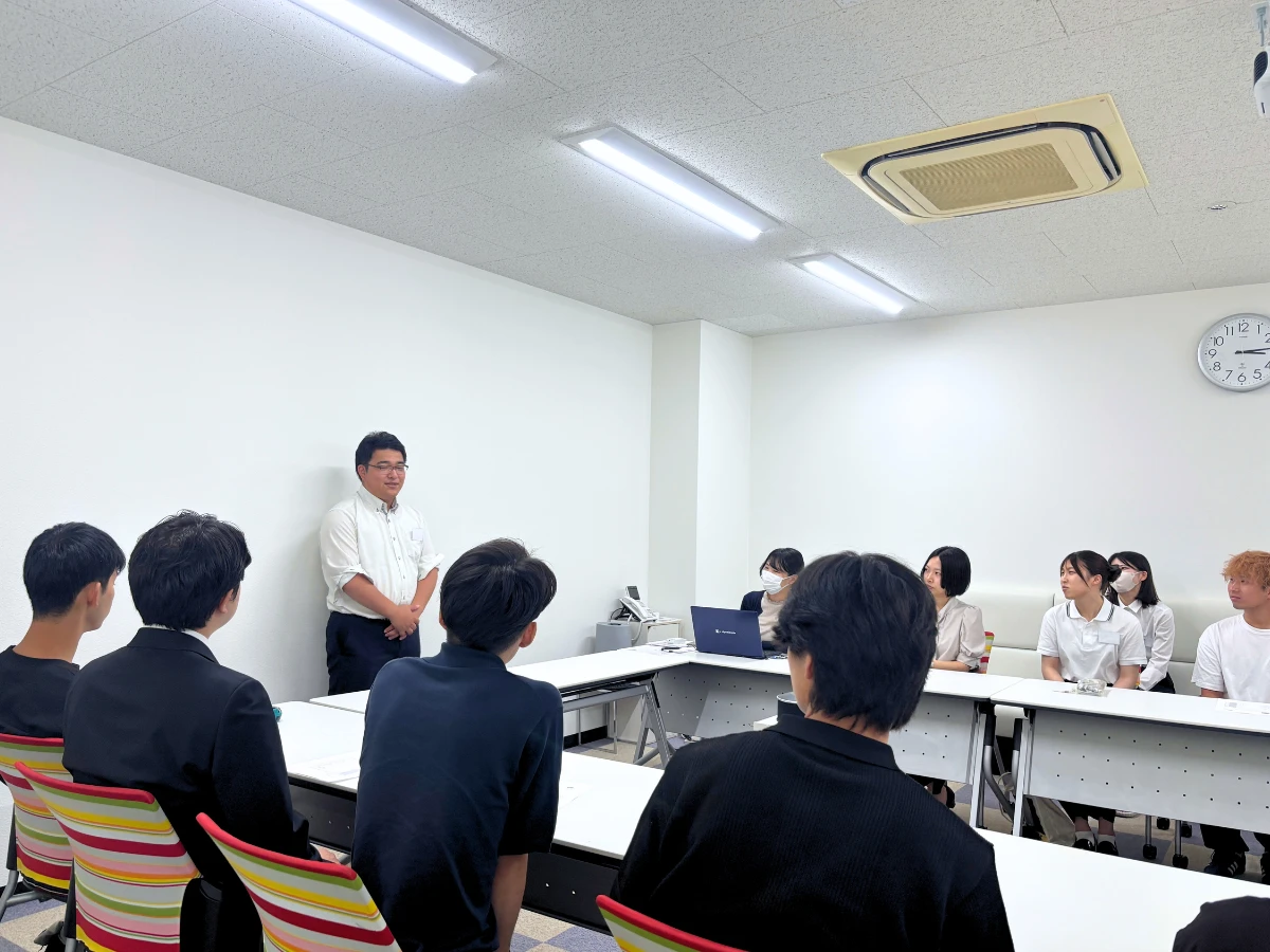 【マイナビ注目度トップ3】新卒離職率0% ユニエコが『選ばれる』理由とは…_sab3