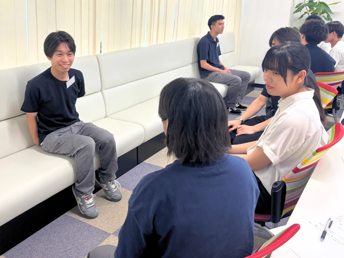 ホンネ座談会写真5