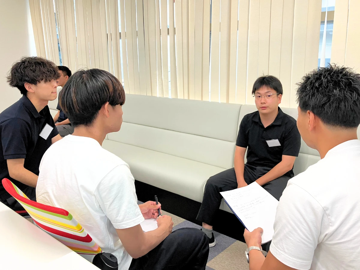 ホンネ座談会写真3