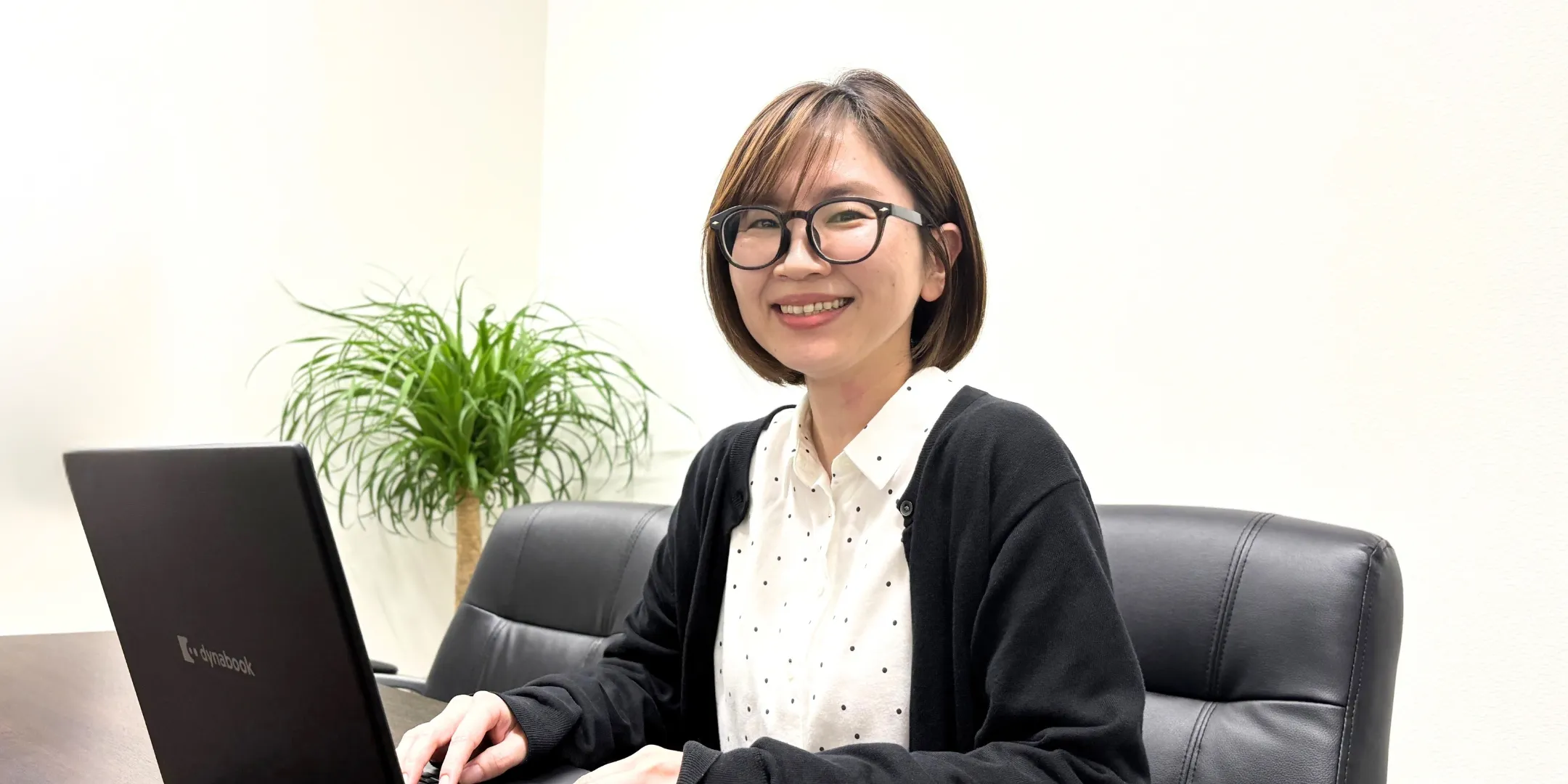 管理部 経理課 Yさん │社員インタビュー│ユニバーサルエコロジー株式会社採用サイト