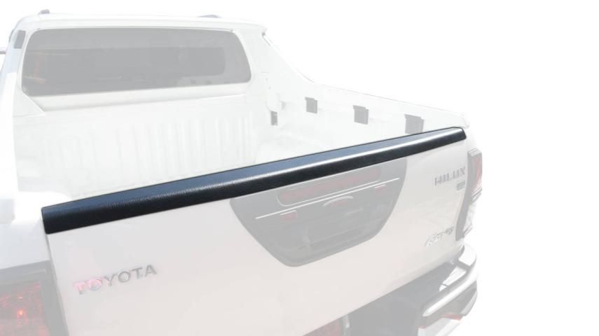 ハイラックス テールゲートガード 荷台用スポイラー