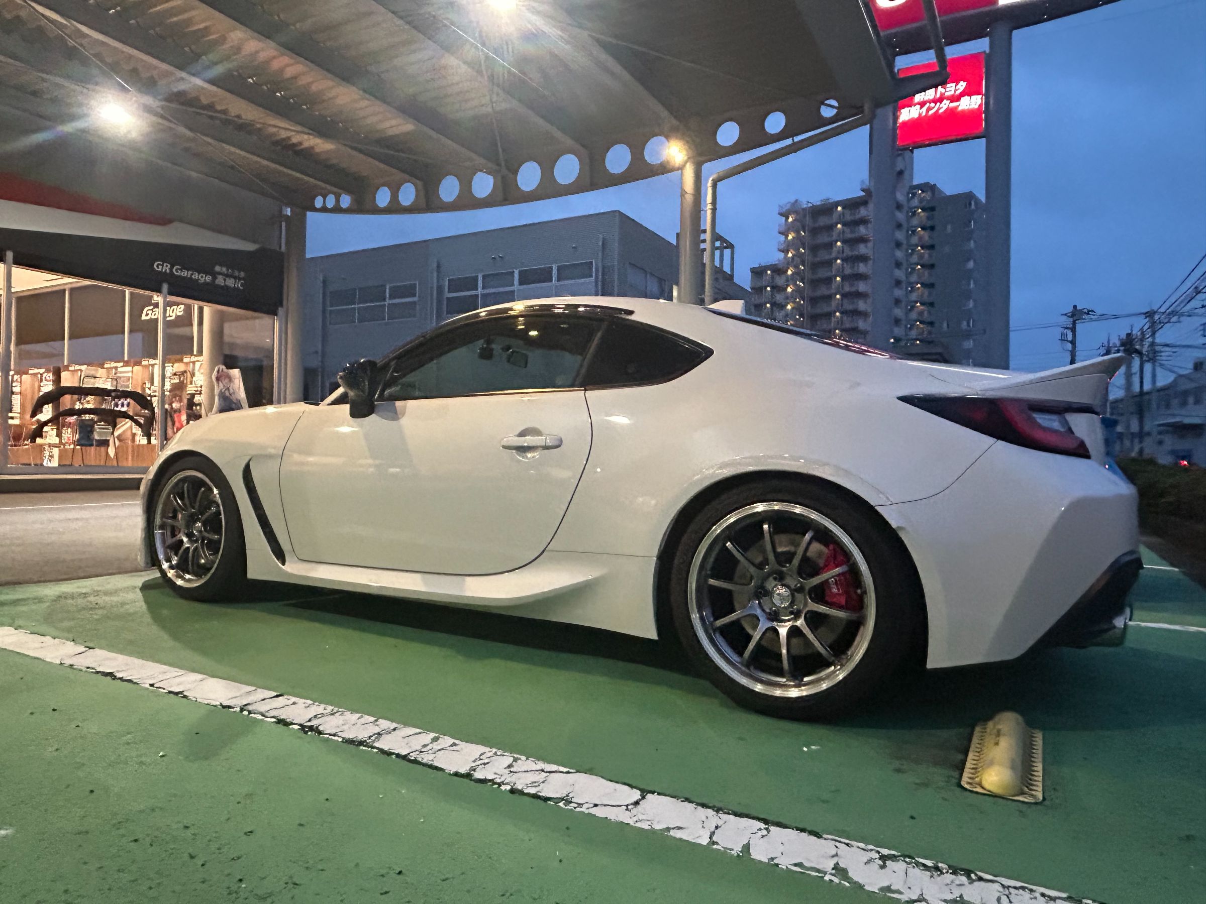 GRモノブロックブレーキキット MS220-18005 TRD [前後セット] TOYOTA GR86 (ハチロク) ZN8 / FA24 用 TRD