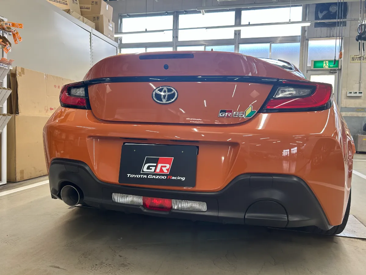 FUJITSUBO A-RM（φ70仕様）装着！ZN8 GR86カスタマイズ事例