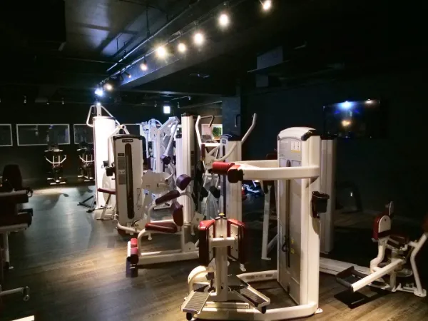 松戸市で有数規模の24時間ジム、サクラフィットネス松戸駅前店のクラブ内イメージ