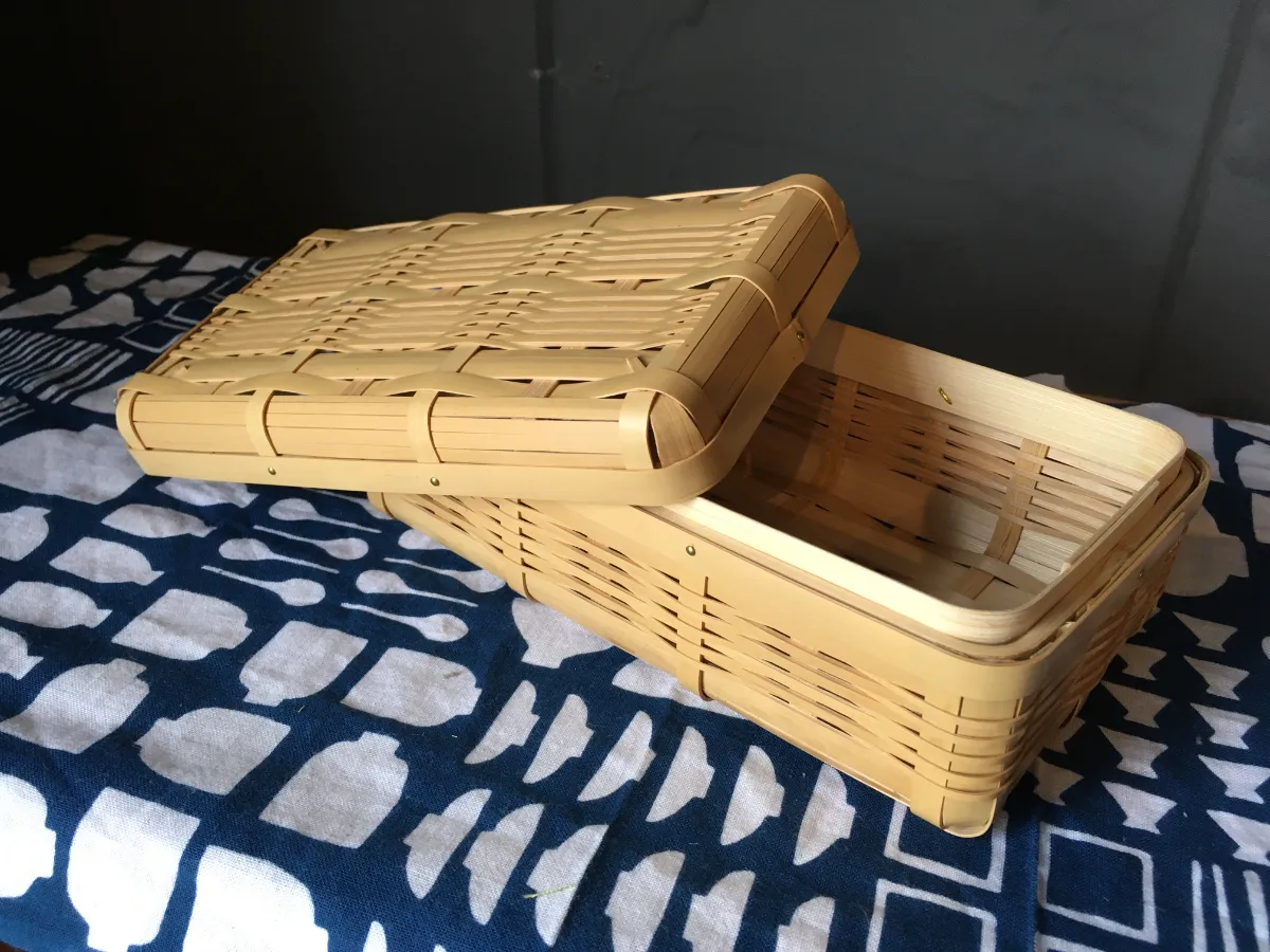 暮らしの荒物屋めぐる