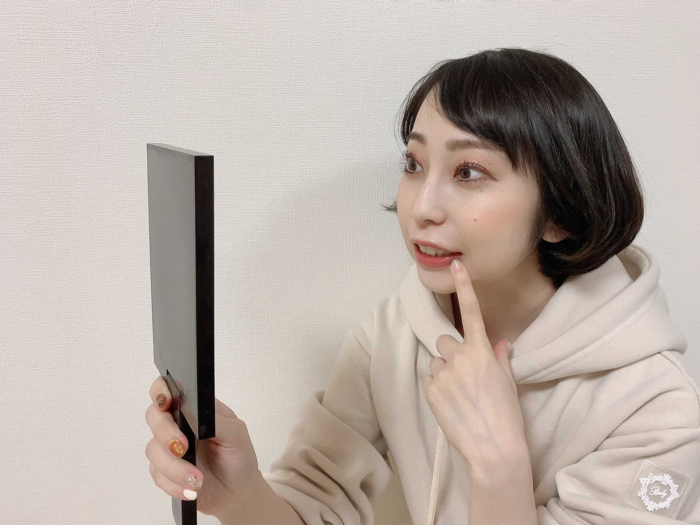 マウスピース矯正で顔が変わるって本当 起こり得る3つの変化 歯科矯正ブログ マウスピース矯正 Oh My Teeth