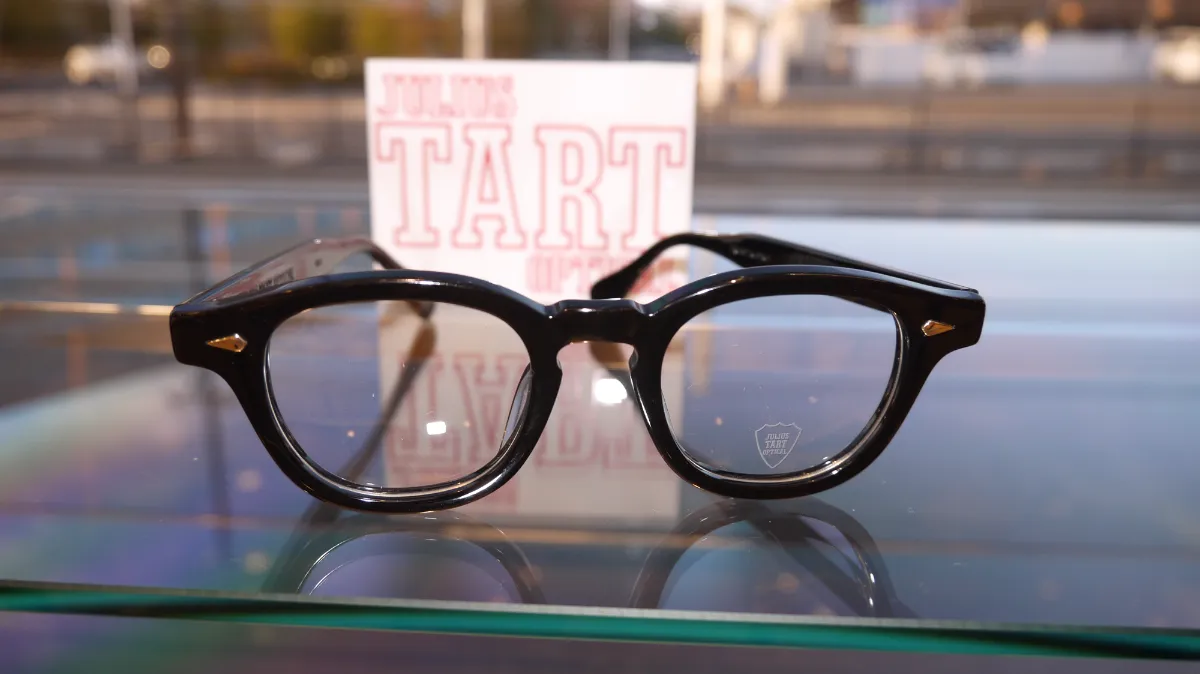 ジュリアスタートオプティカルARブラック42 22度なし JULIUS TART OPTICAL｜AR 42 - Black｜PRODUCT｜Continuer Inc