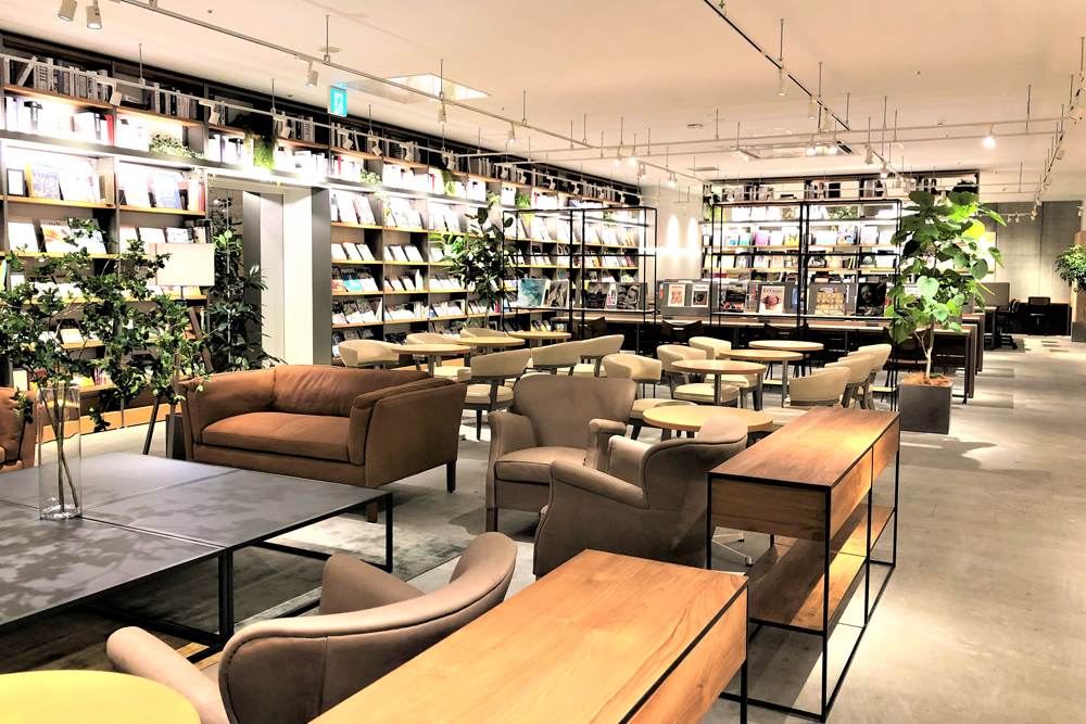 TSUTAYA BOOKSTORE 川崎駅前店 ( 川崎 )｜SHARE LOUNGE（シェア