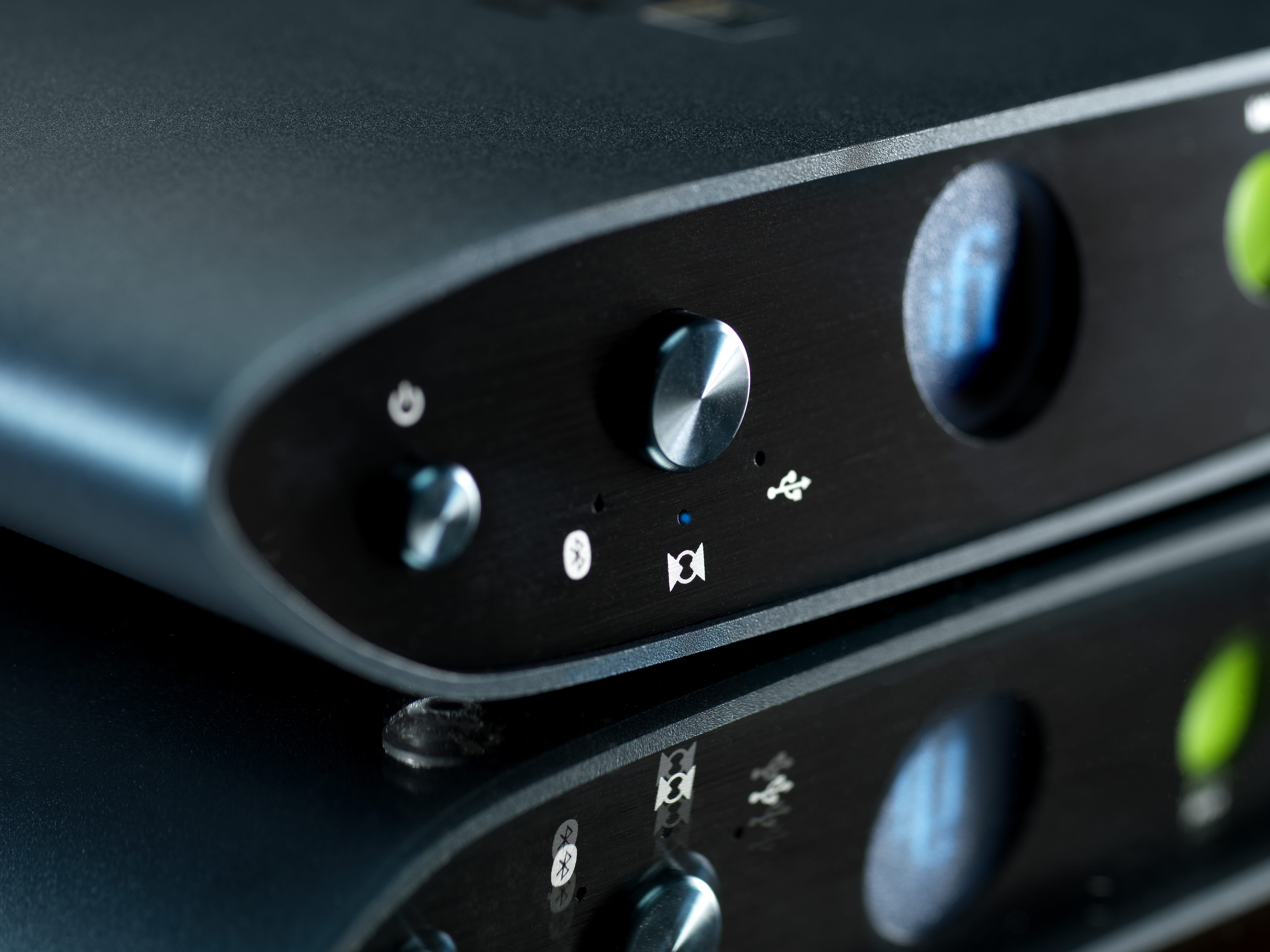 ZEN One Signature | iFi audio 日本公式サイト（エミライ）