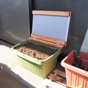 マンションで使えるコンポスト！安い・小さい・臭わない