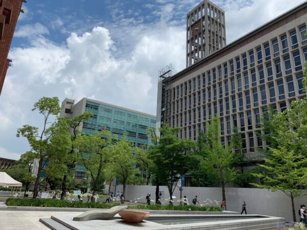 近畿大学の校舎
