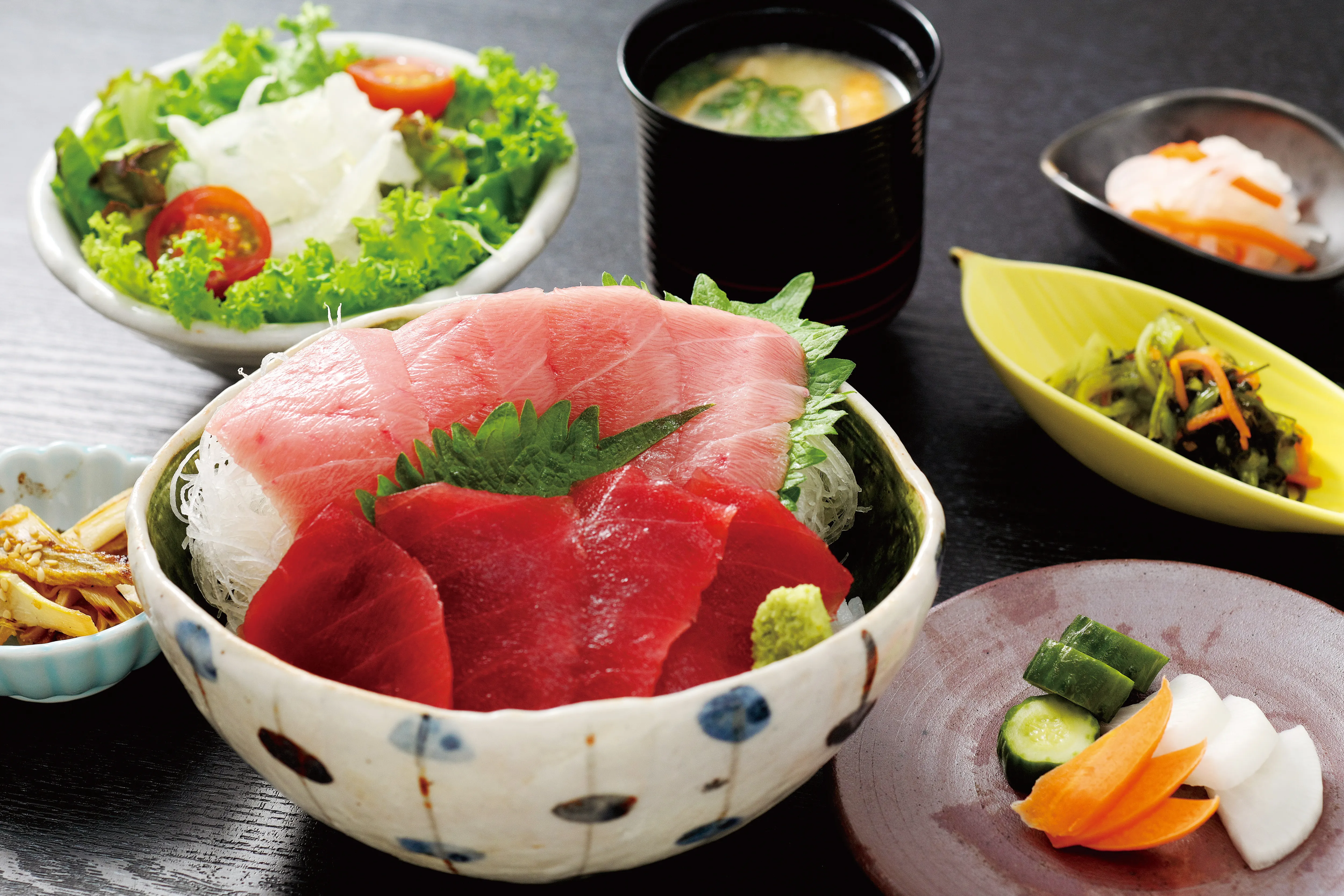 朝採れ海鮮丼のイメージ