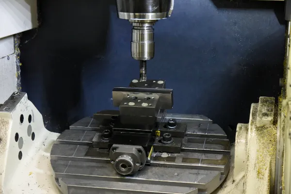 YUMO PARTSのサービス 切削加工