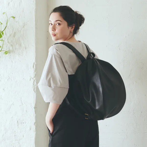 あやひろたか新品 もりのがっこう PVレザー ころんとリュック シロ 累計2万枚も売れたころんとリュックの秘密｜もりのがっこう