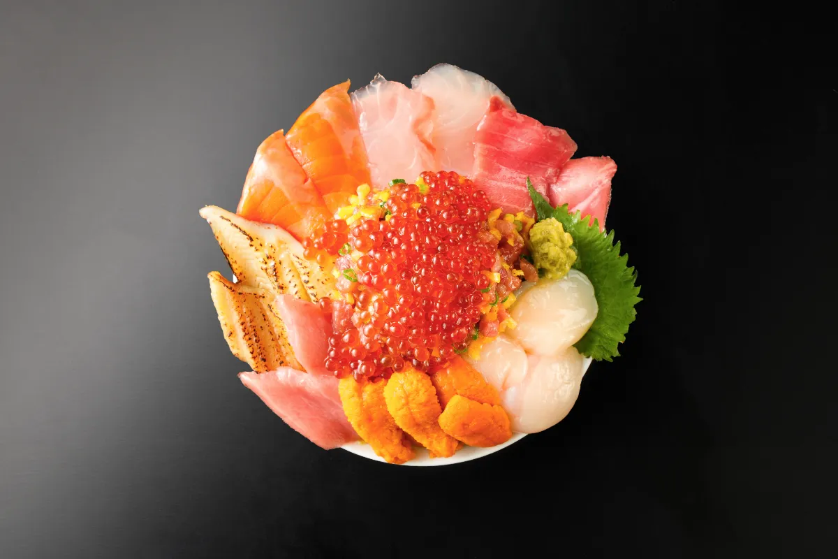 黒い丼 金色の文字入り s-4608x3072_v-