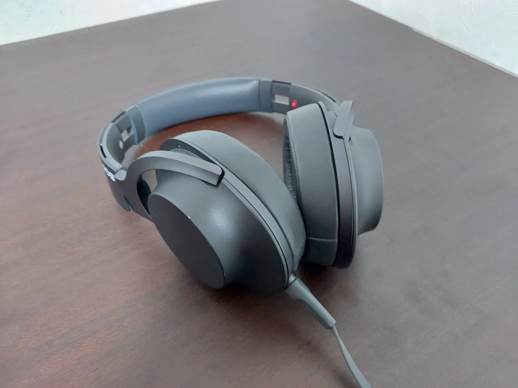 Infock｜SONY MDR-H600Aとかいう高品質を追求したヘッドホン