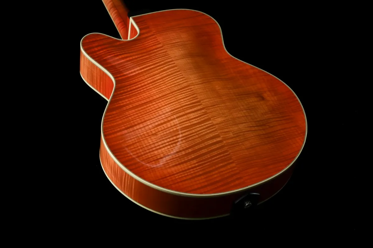 アーチトップギター フラットトップギター | ABE GUITARS