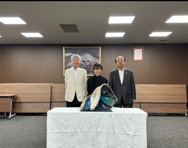 日展作家　郡和子作品 Home｜ガラス工芸作家・郡和子