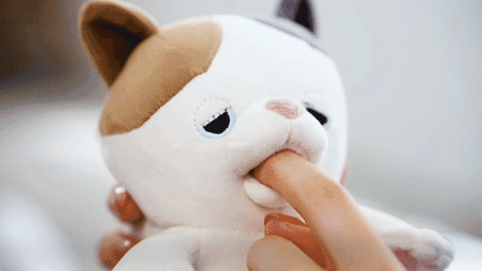 ハムハム様 ユカイ工学 甘噛みハムハム くるり/カワウソ 癒し系ロボット YE