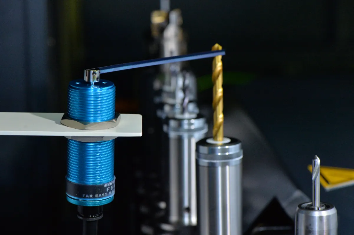 株式会社 極東マシーンツール