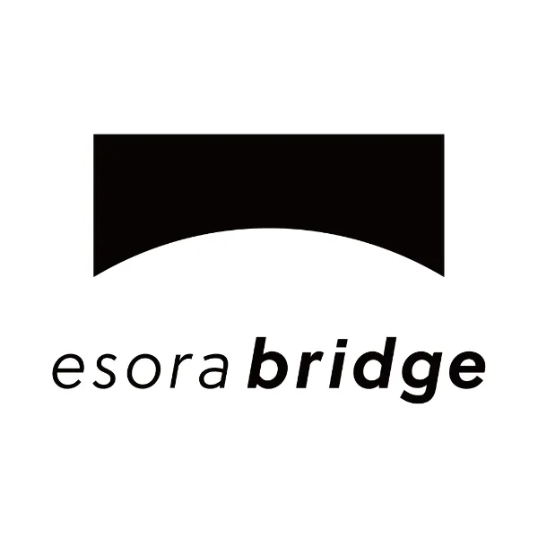 デザイン事務所esorabridgeロゴ画像