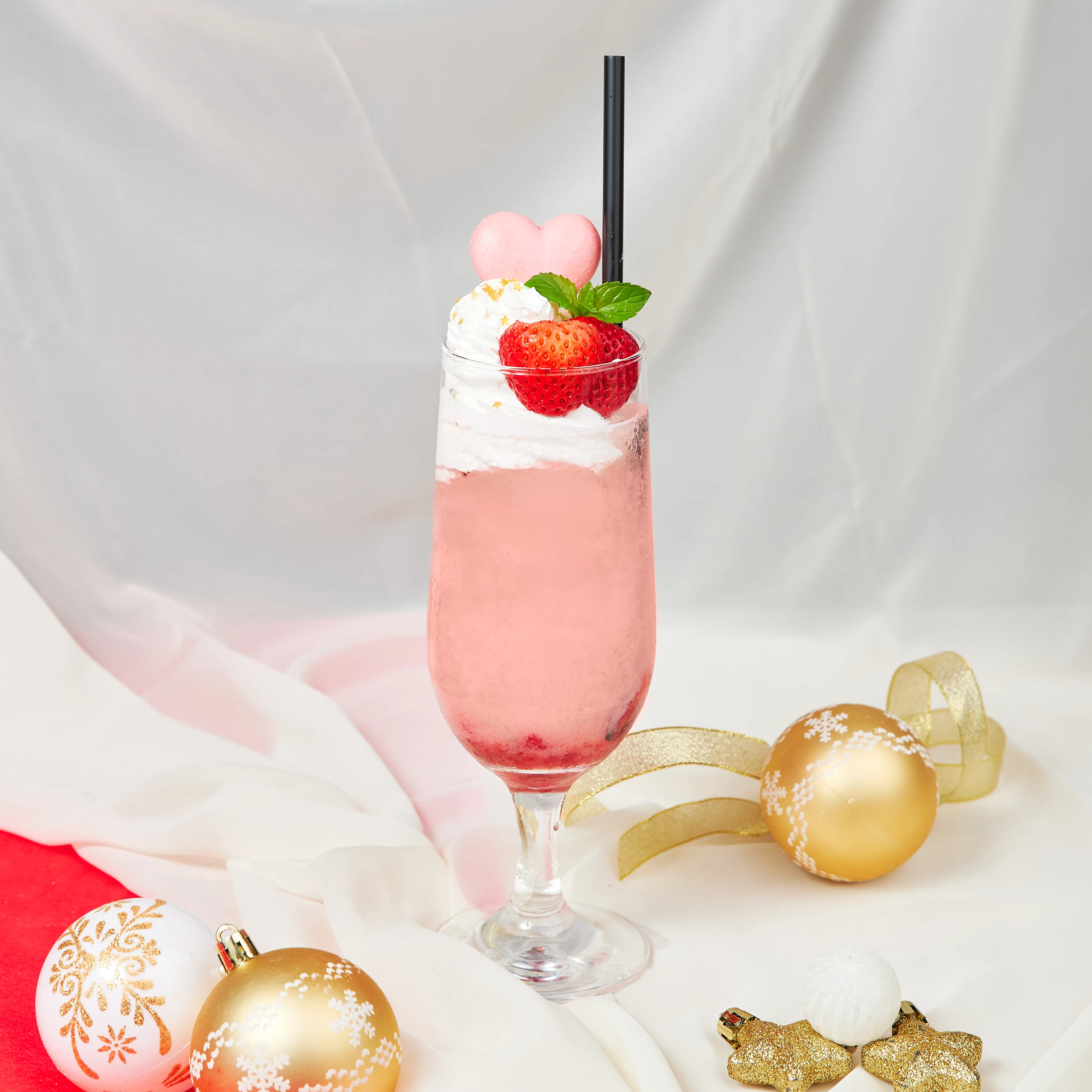 アイカツ！× and GALLERY Collaboration Cafe 特設サイト