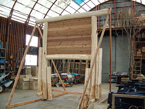 木製看板制作の様子