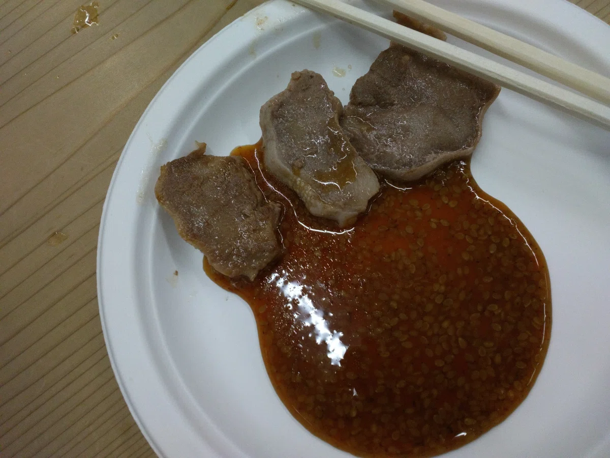 完成した焼肉の写真
