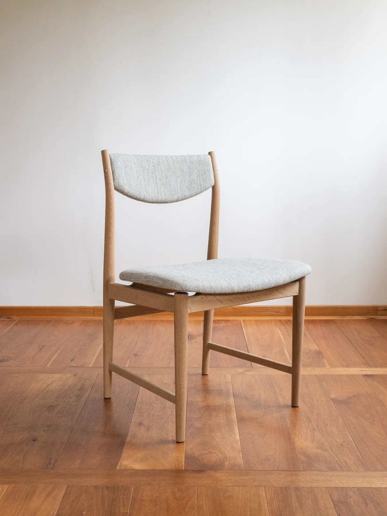 アキナイ】【極美品・希少】Knoll デュプレチェア ホワイト アキナイ