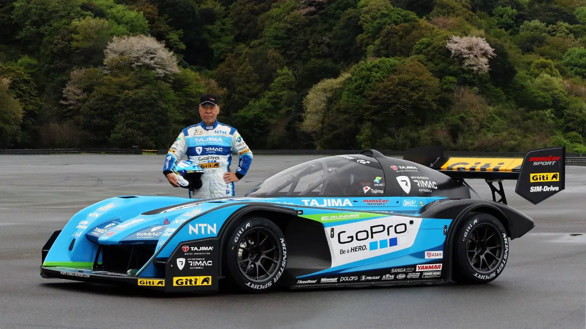 モンスター田嶋伸博がランボルギーニ新車発表会を視察 モンスター田嶋伸博がランボルギーニ新車発表会を視察