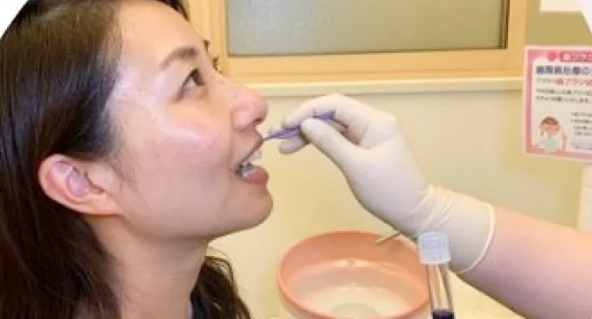 唾液検査の様子