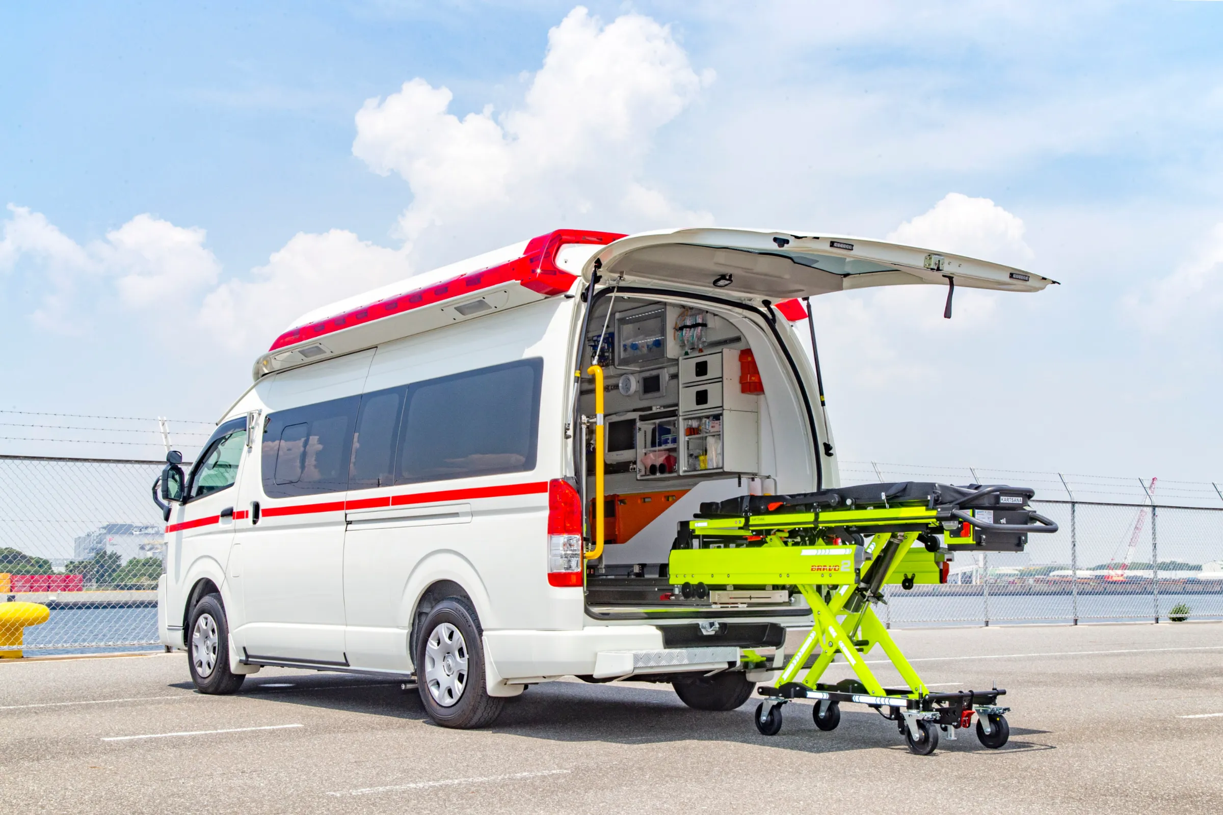 救急車の新基準 C-CABIN - ベルリング