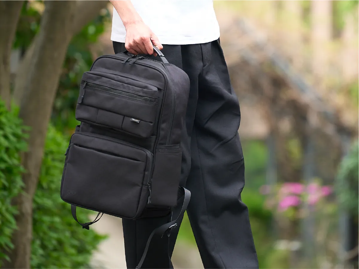 RONDE デタッチャブルリュック コーデュラバリスティックナイロン 新品未開封】 RONDE デタッチャブルリュック 着脱可能サコッシュ