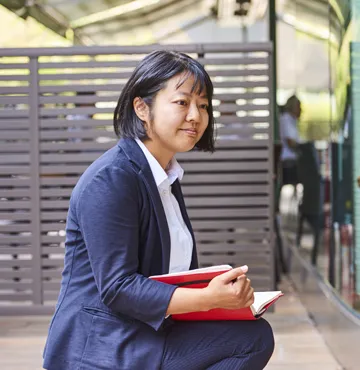 01 西日本営業部 第五エリア チーフスーパーバイザー 田代 華子 | 人と