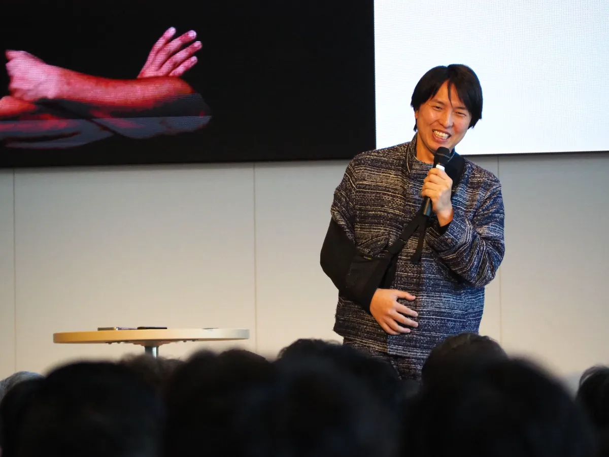 名鉄商店 - STILL A BLACK STAR 長坂真護展 -[2025年3月開催]