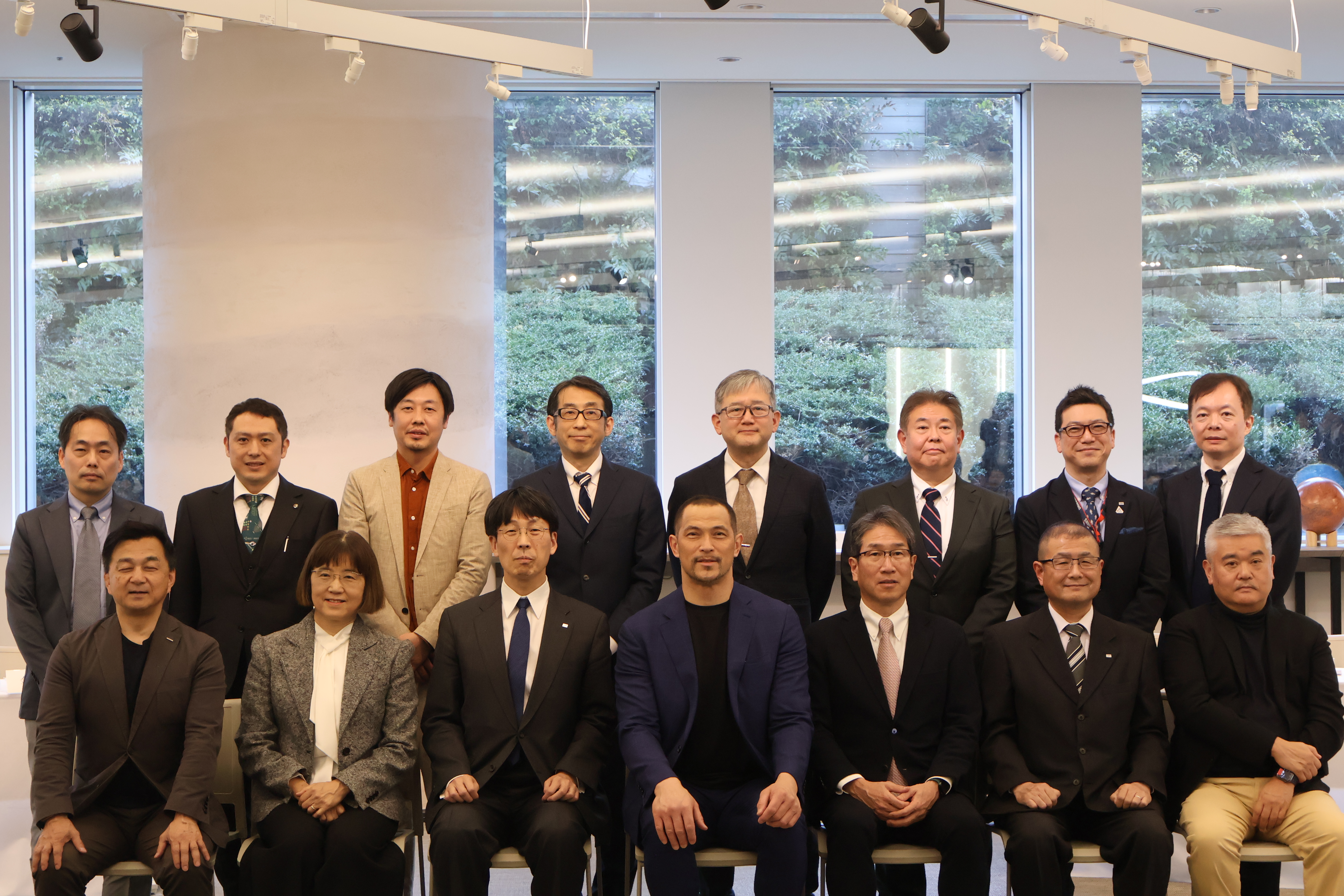 「スポーツ×宇宙」の連携に向けた検討委員会メンバー