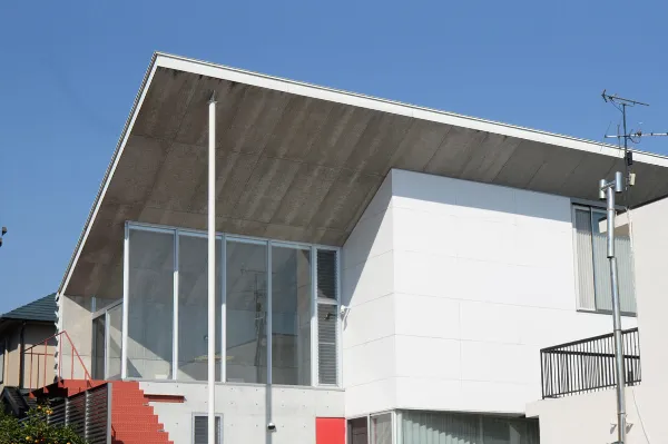 KATSUHIRO MIYAMOTO & ASSOCIATES