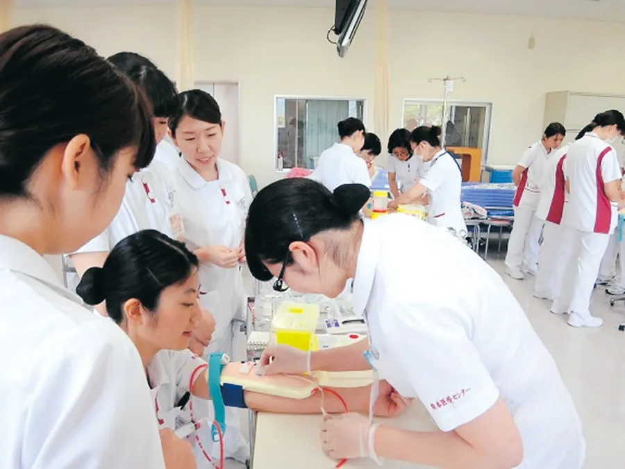 熊本医療センター 熊日看護師就職支援ガイダンス22