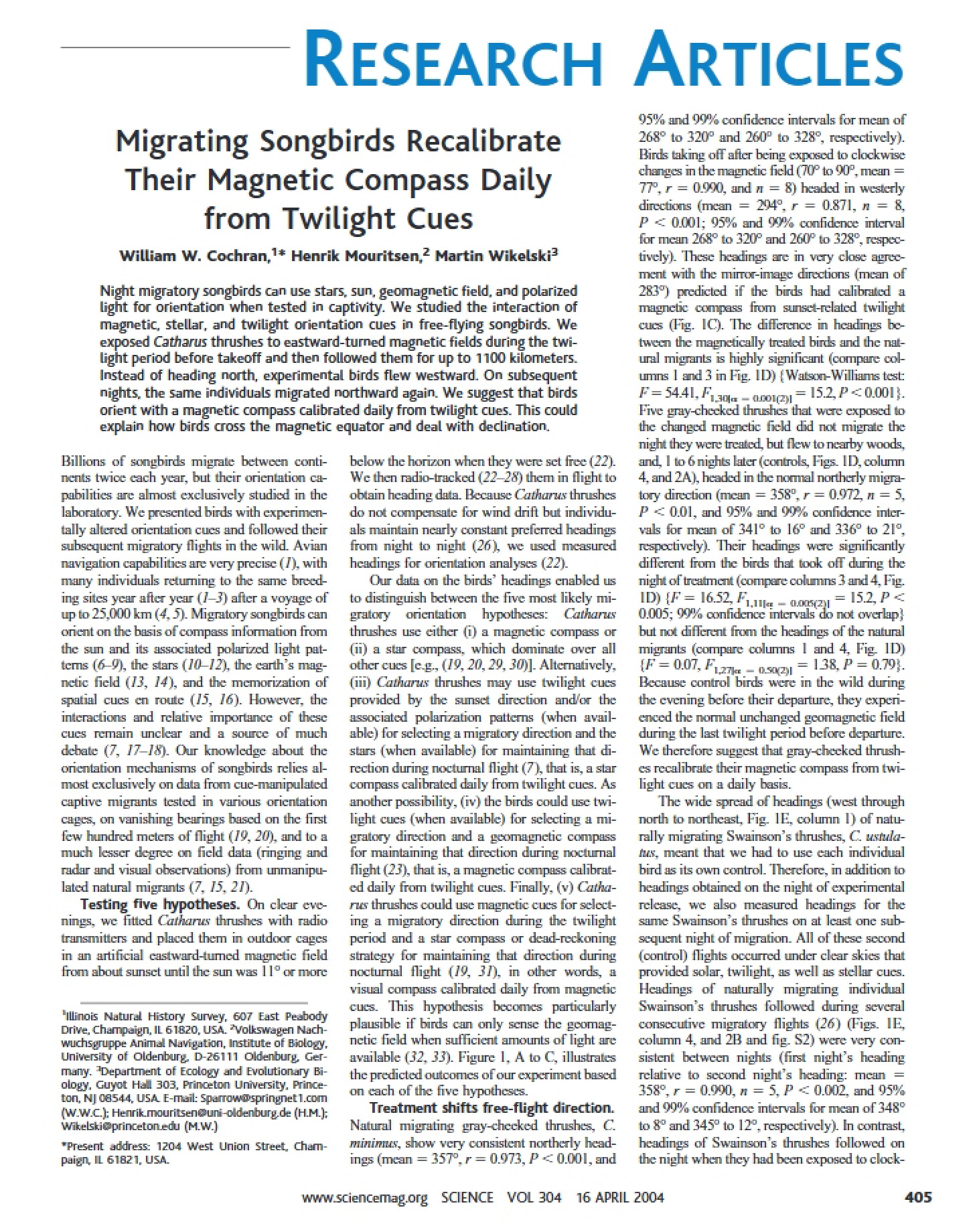 Twilight Cues for Magnetic Compass Recalibration in Migrating Songbirds