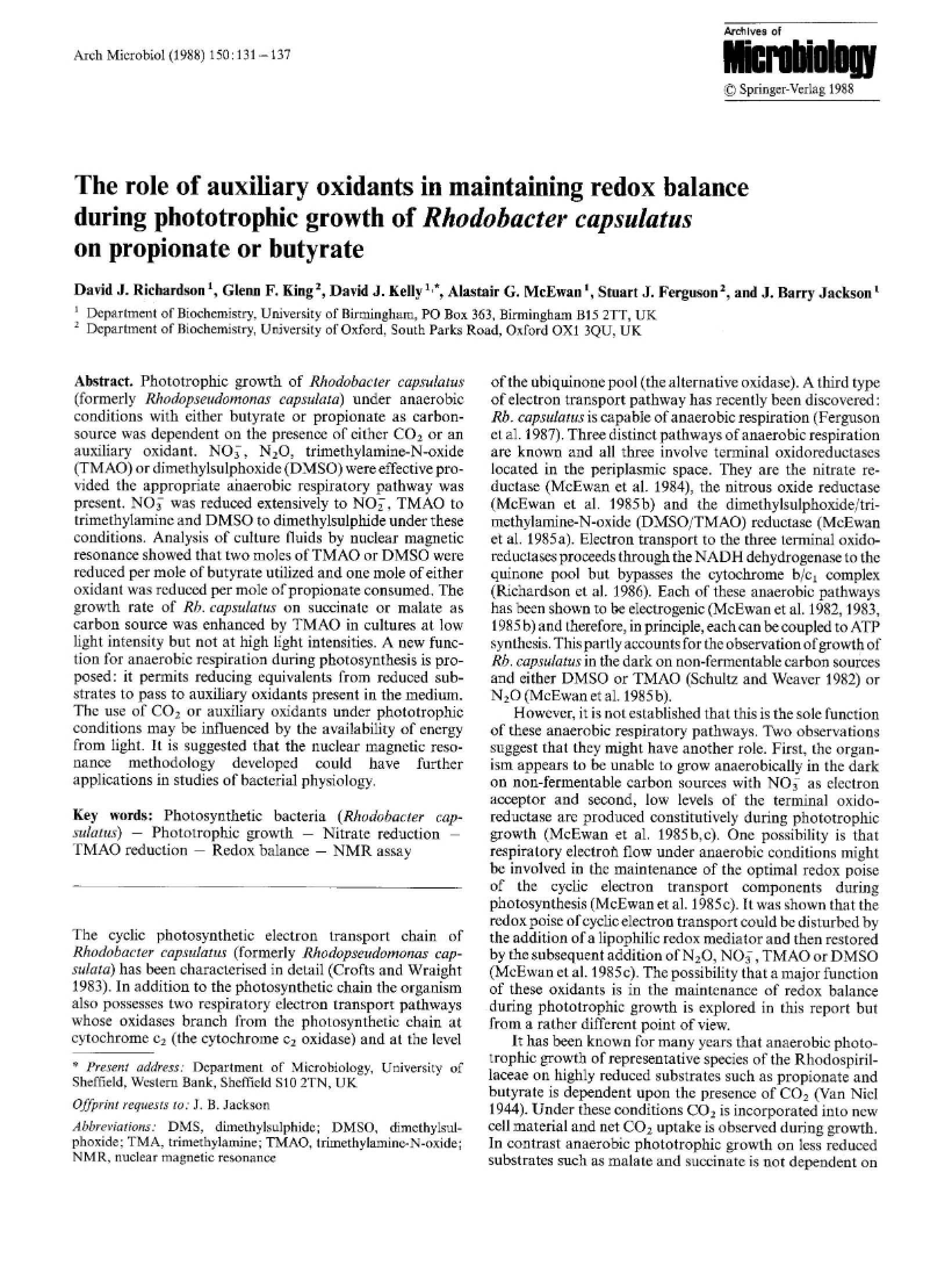 Auxiliary Oxidants in Redox Balance