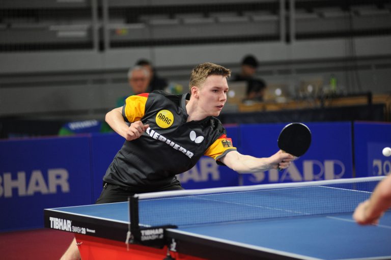 Titles for HIPPLER and DIAZ in Senec